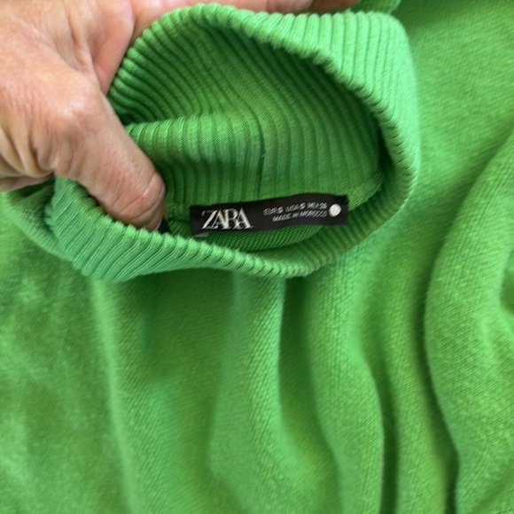 Zara Bright Green Knit crop Sweater long sleeve - Picture 7 of 10
